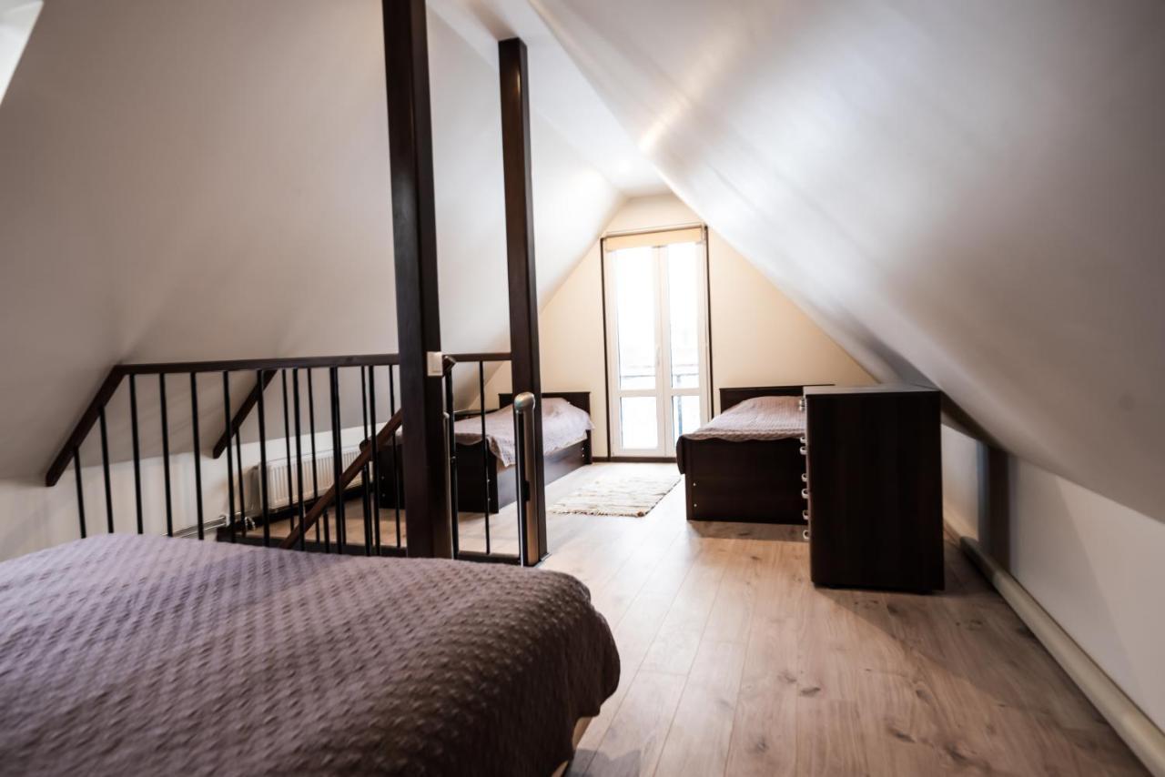 Cabin Guesthouse With Free Parking ปาร์นู ภายนอก รูปภาพ