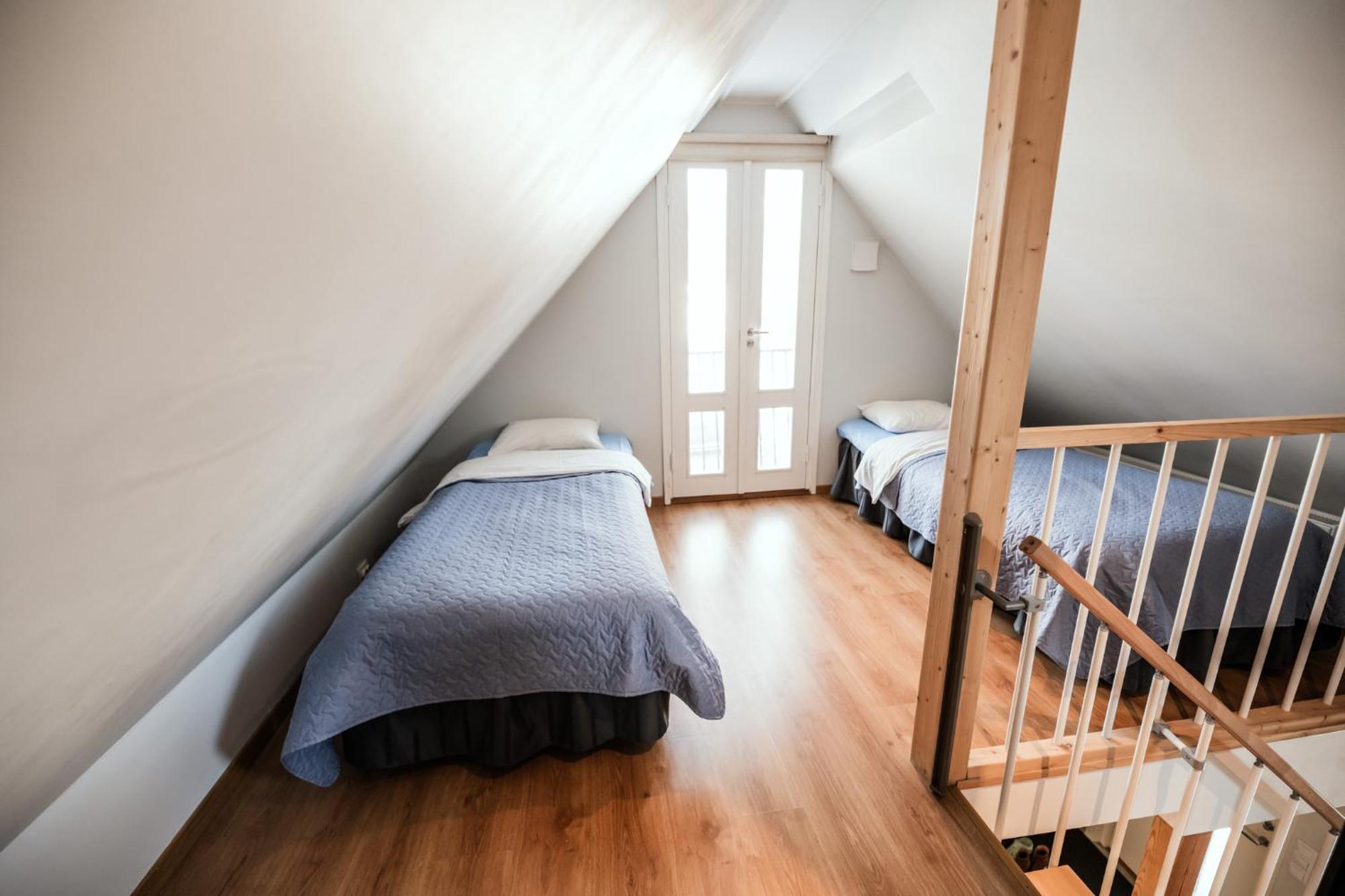 Cabin Guesthouse With Free Parking ปาร์นู ภายนอก รูปภาพ