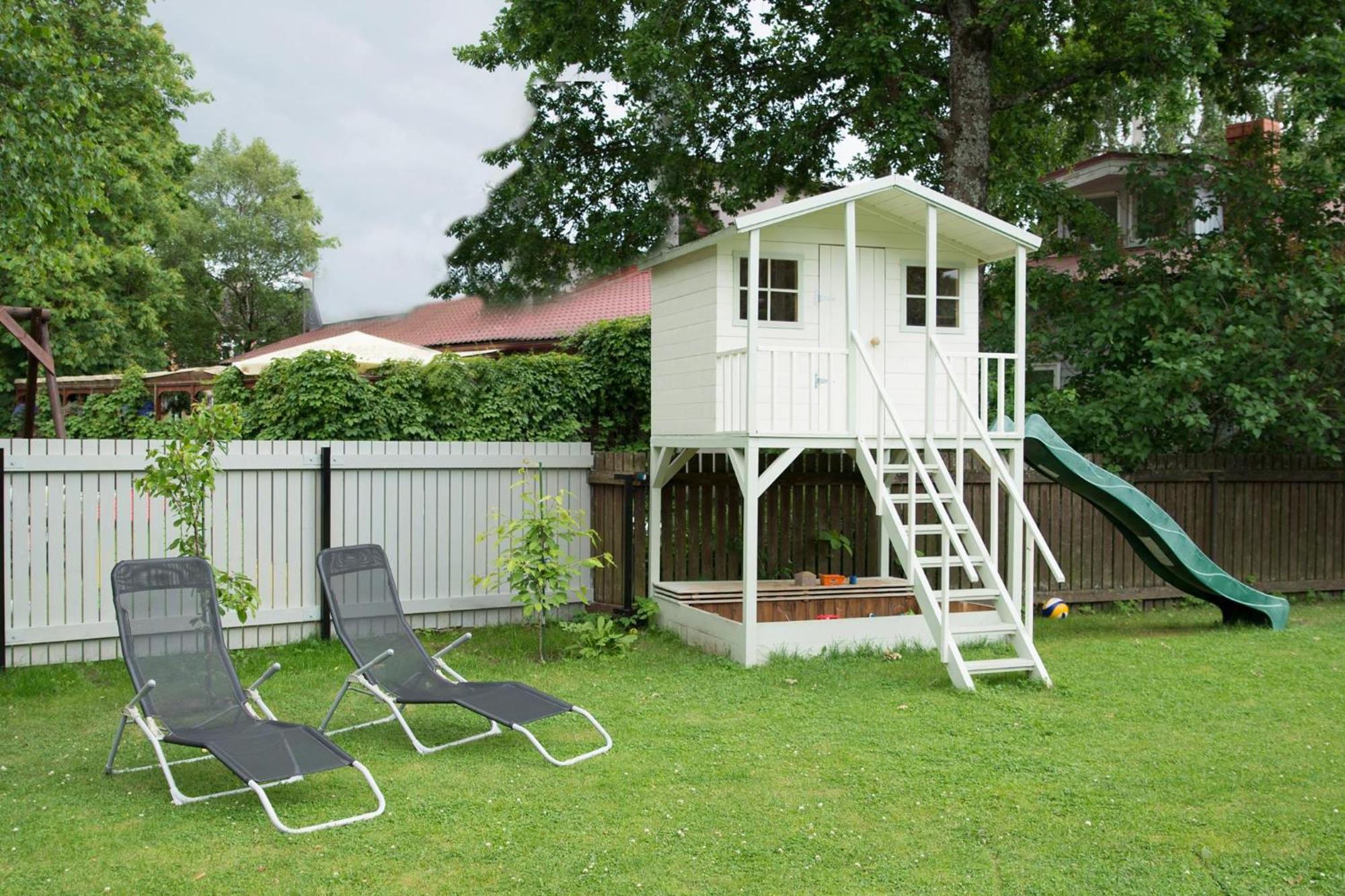 Cabin Guesthouse With Free Parking ปาร์นู ภายนอก รูปภาพ