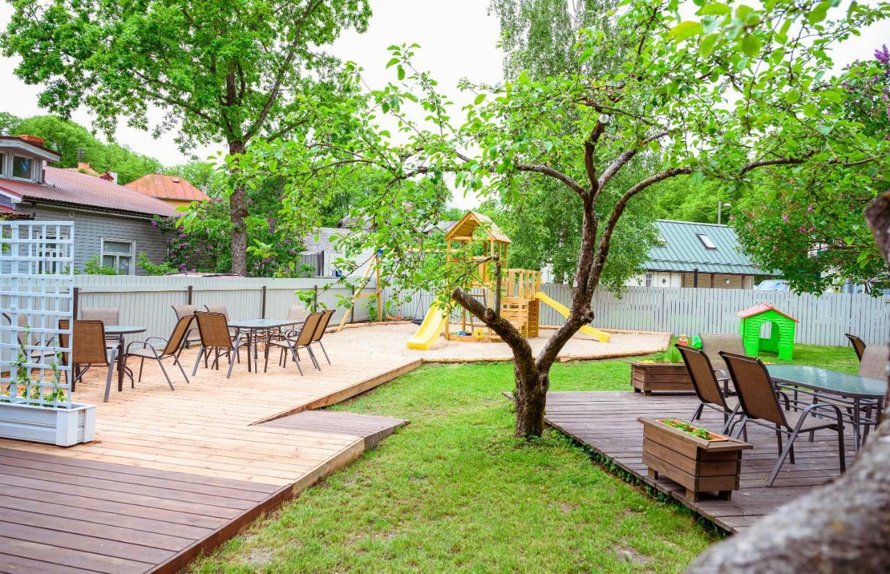 Cabin Guesthouse With Free Parking ปาร์นู ภายนอก รูปภาพ