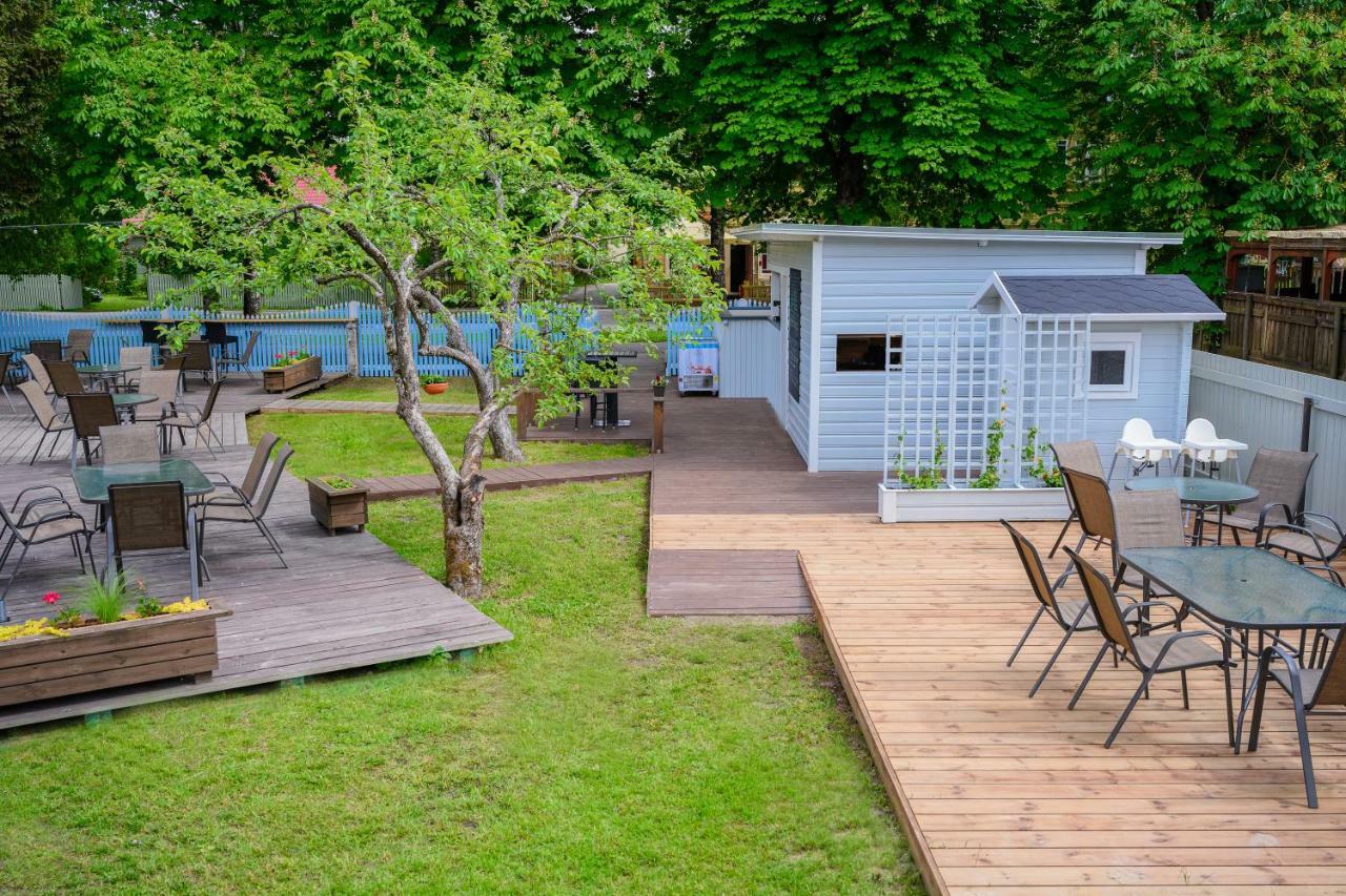 Cabin Guesthouse With Free Parking ปาร์นู ภายนอก รูปภาพ