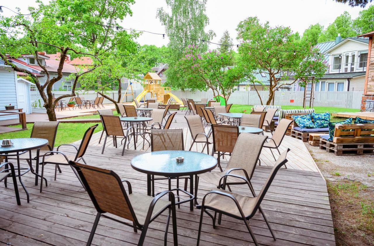Cabin Guesthouse With Free Parking ปาร์นู ภายนอก รูปภาพ